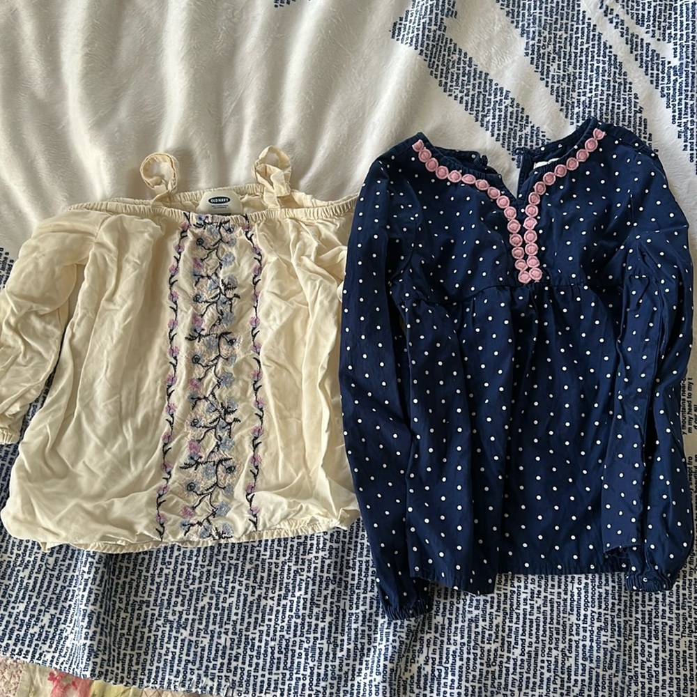 Crown and Ivy and old navy size 5 top bundle